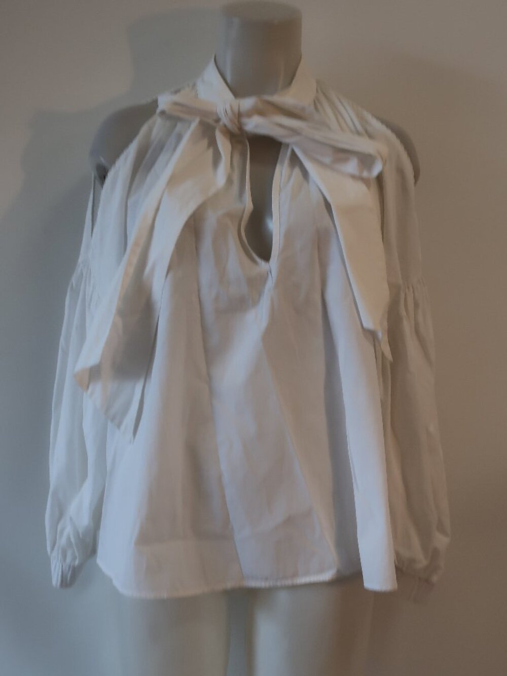 Womens Mother of Pearl No Frills White (Item-54) Cold Shoulder Tie Neck Top M - Picture 3 of 13